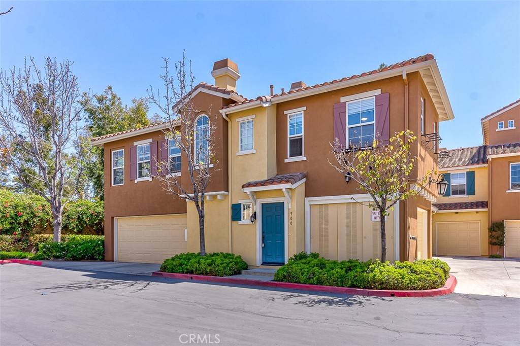 Irvine, CA 92620,900 Timberwood