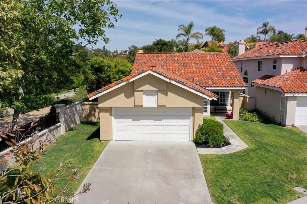 Laguna Niguel, CA 92677,1 Dion