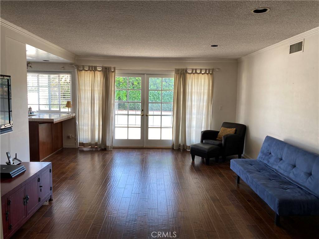 Westminster, CA 92683,7322 Siena AVE