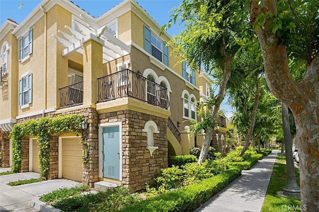 Irvine, CA 92602,1406 Terra Bella