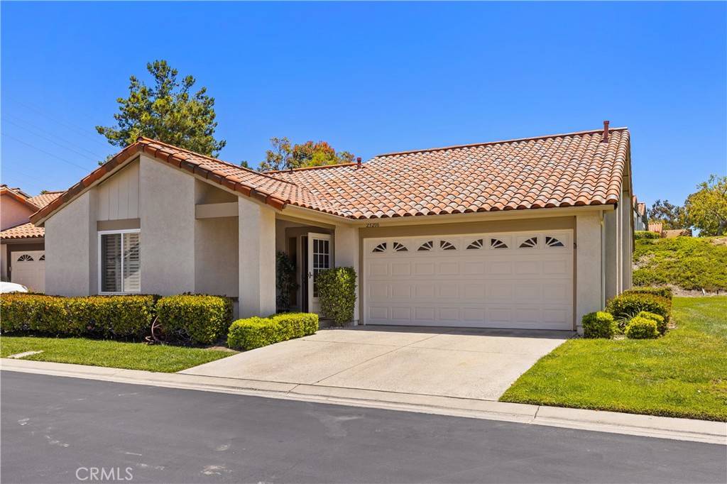 Mission Viejo, CA 92692,23206 Villena