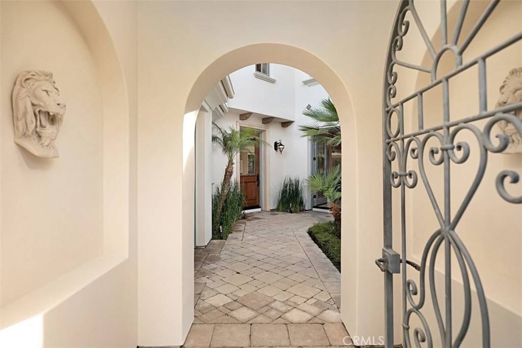 Dana Point, CA 92624,5 Castillo Del Mar