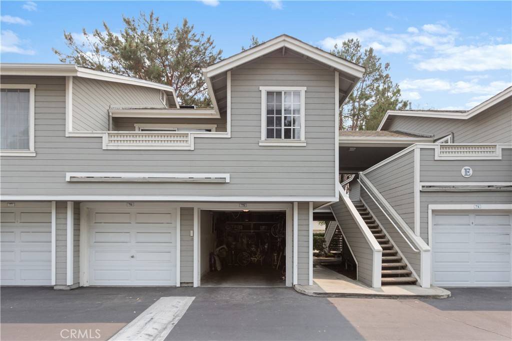 Santa Ana, CA 92704,3500 S Greenville ST #E3