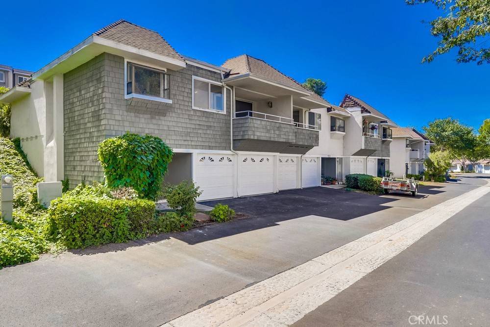 Laguna Hills, CA 92653,22316 Caminito Arroyo Seco #73