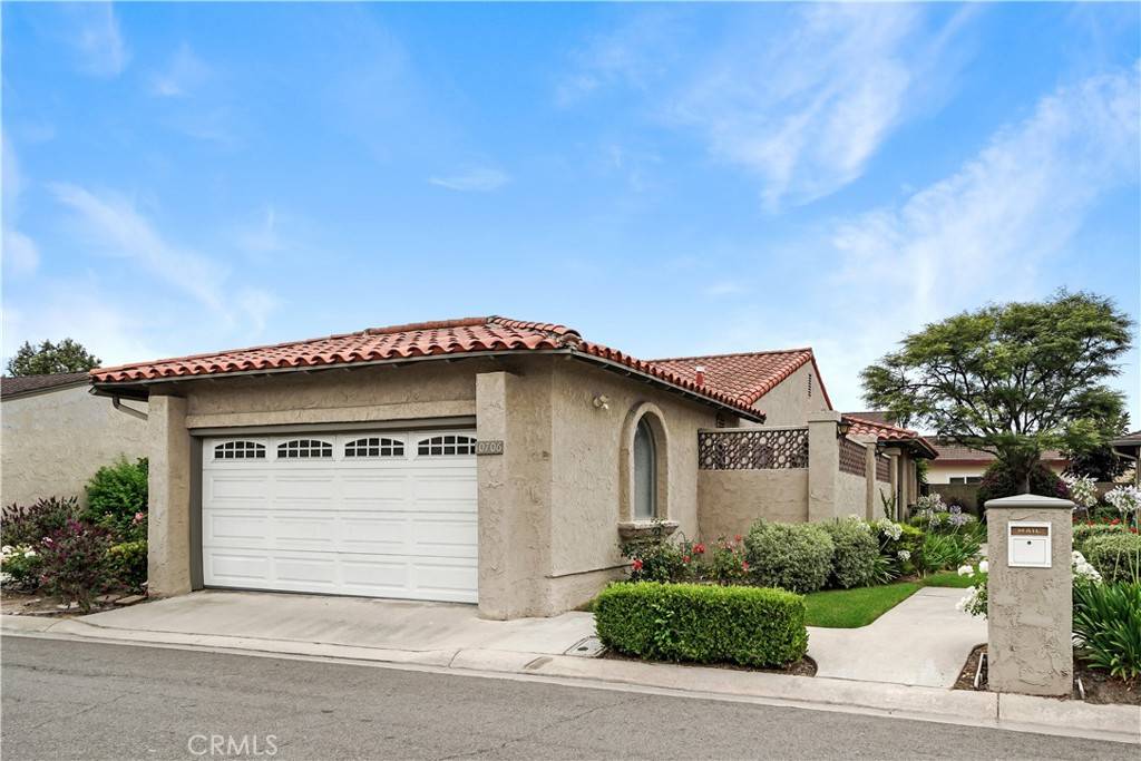 Fountain Valley, CA 92708,10706 Camino Real