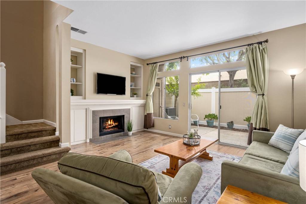 Laguna Niguel, CA 92677,29895 Farmingham CT