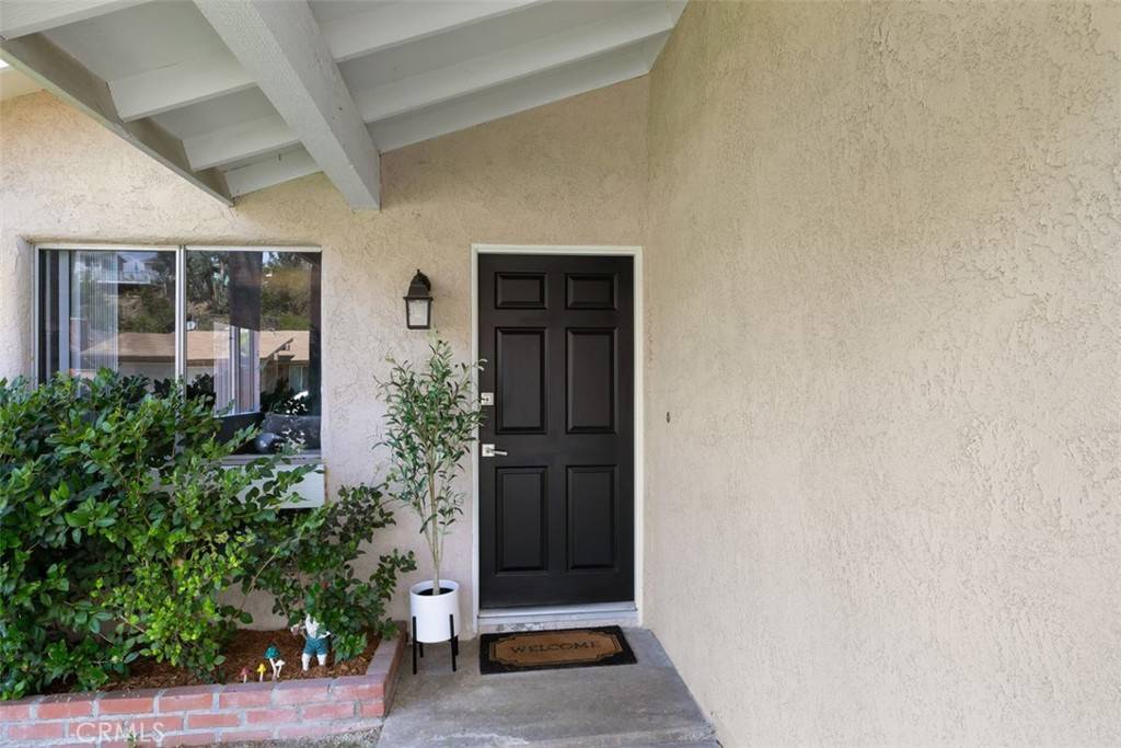 Mission Viejo, CA 92691,23276 Via Bahia