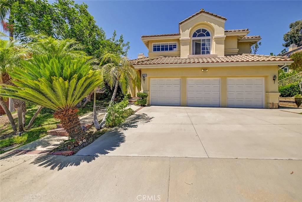 Laguna Hills, CA 92653,26601 White Oaks DR