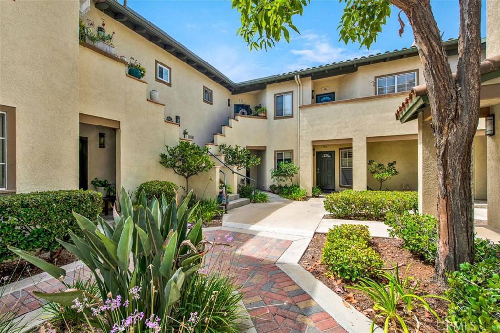 Rancho Santa Margarita, CA 92688,40 Via Jolitas