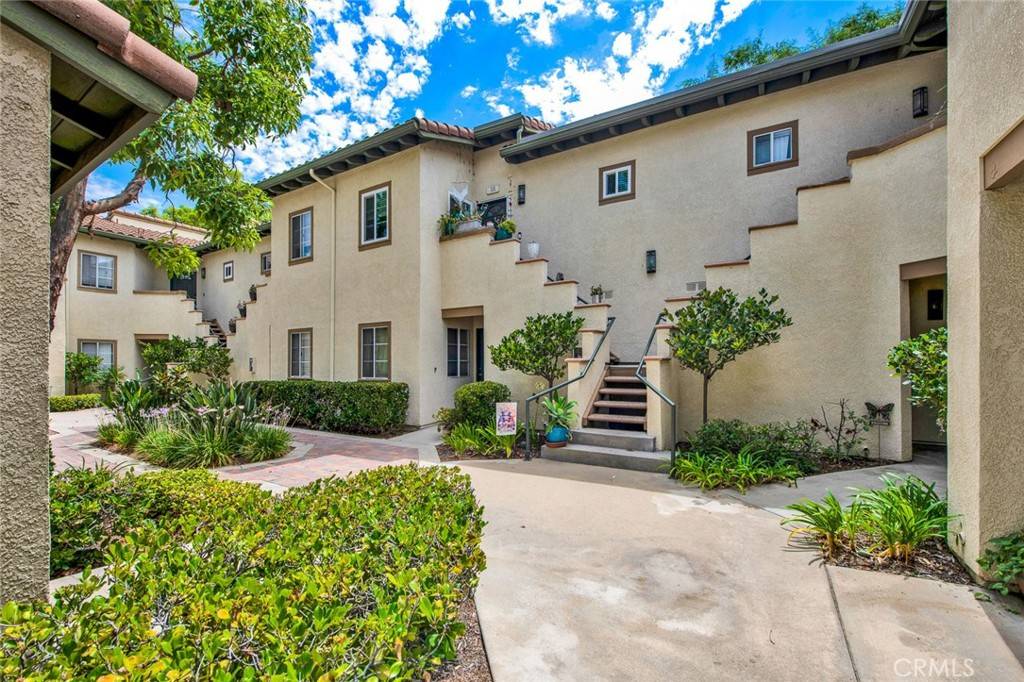 Rancho Santa Margarita, CA 92688,40 Via Jolitas