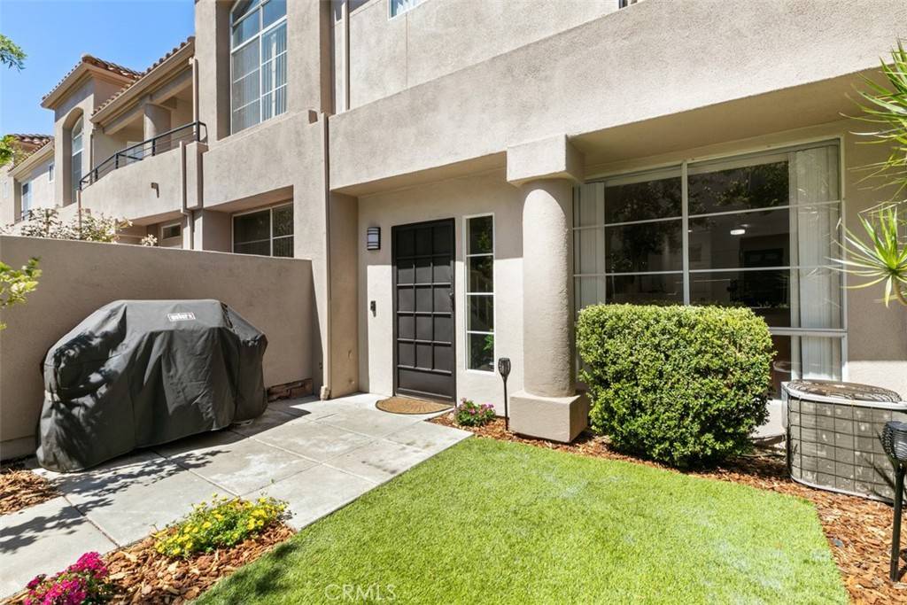 Aliso Viejo, CA 92656,67 Tradewinds