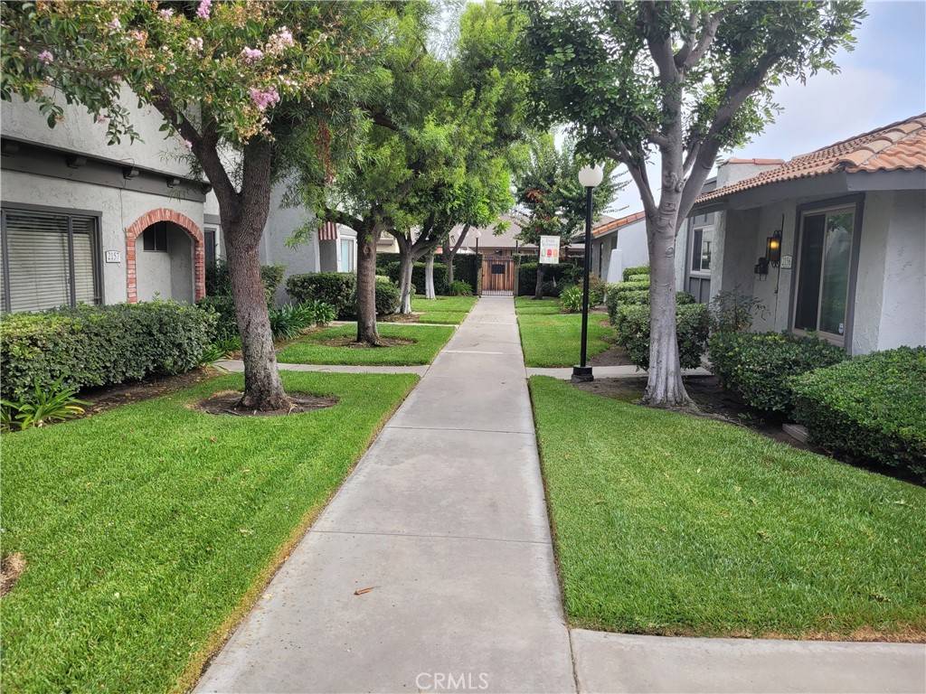 Anaheim, CA 92802,2159 S Balboa