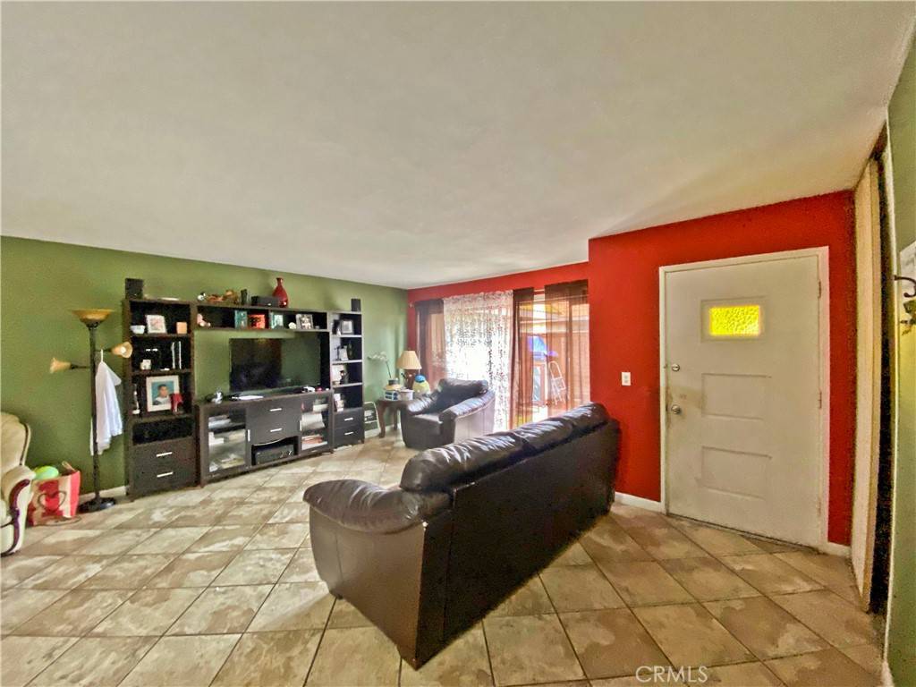 Aliso Viejo, CA 92656,23392 Via Jacinto