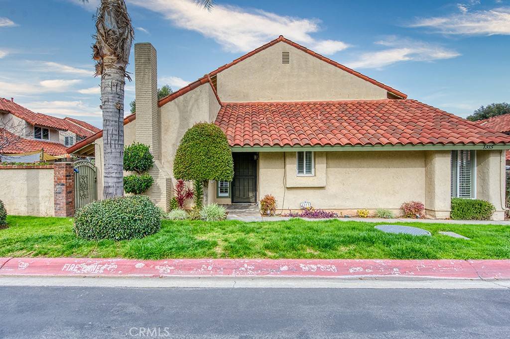 Huntington Beach, CA 92648,1315 Applecross LN