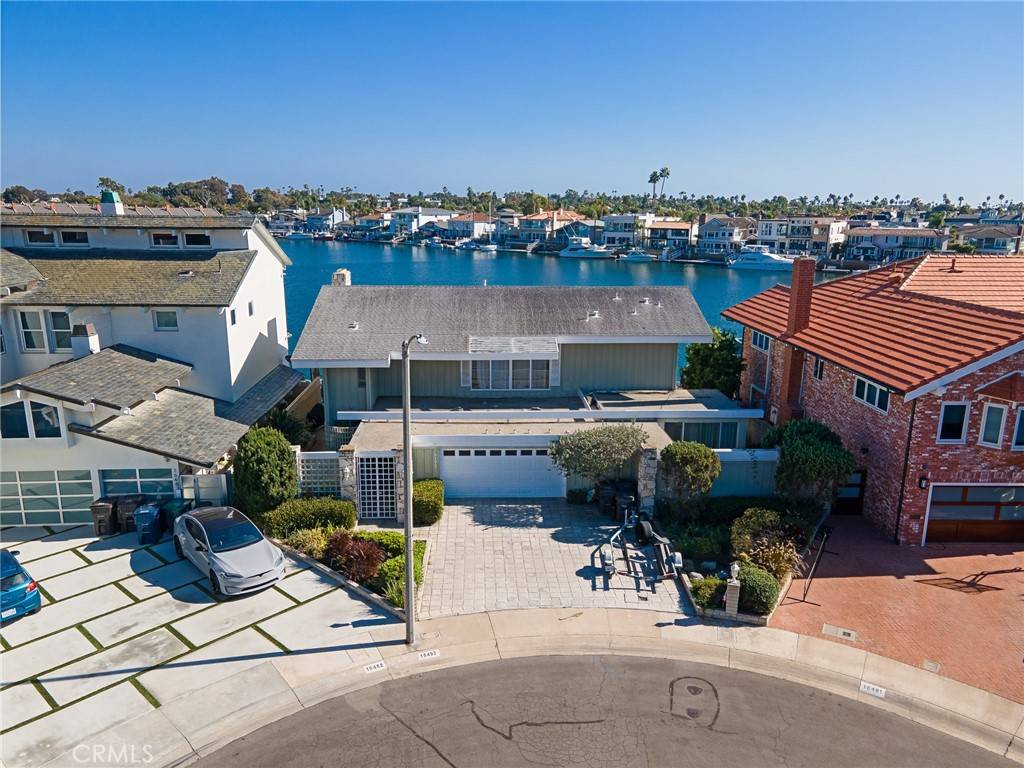 Huntington Beach, CA 92649,16492 Barnstable CIR