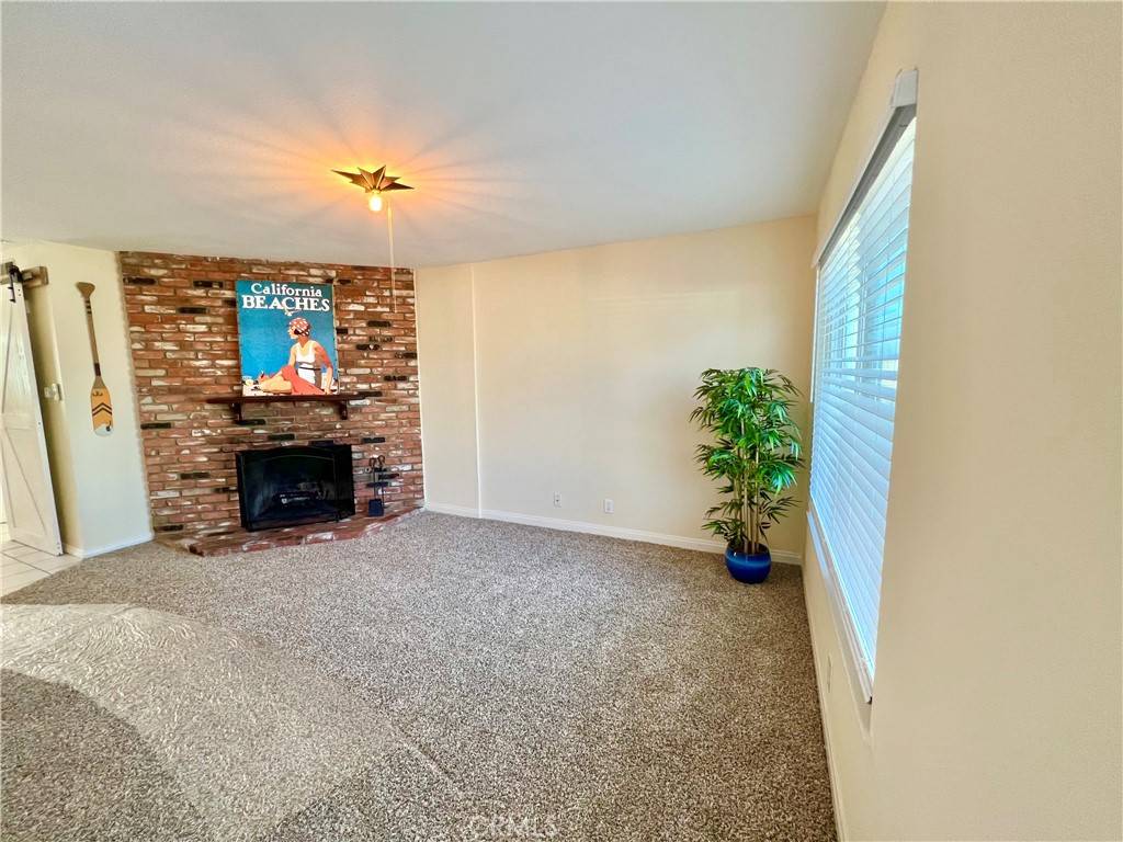 Huntington Beach, CA 92646,19832 Berkshire LN