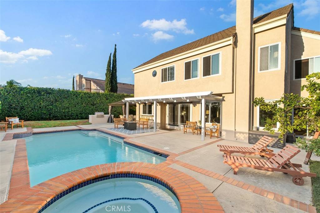 Laguna Hills, CA 92653,27361 Westridge LN