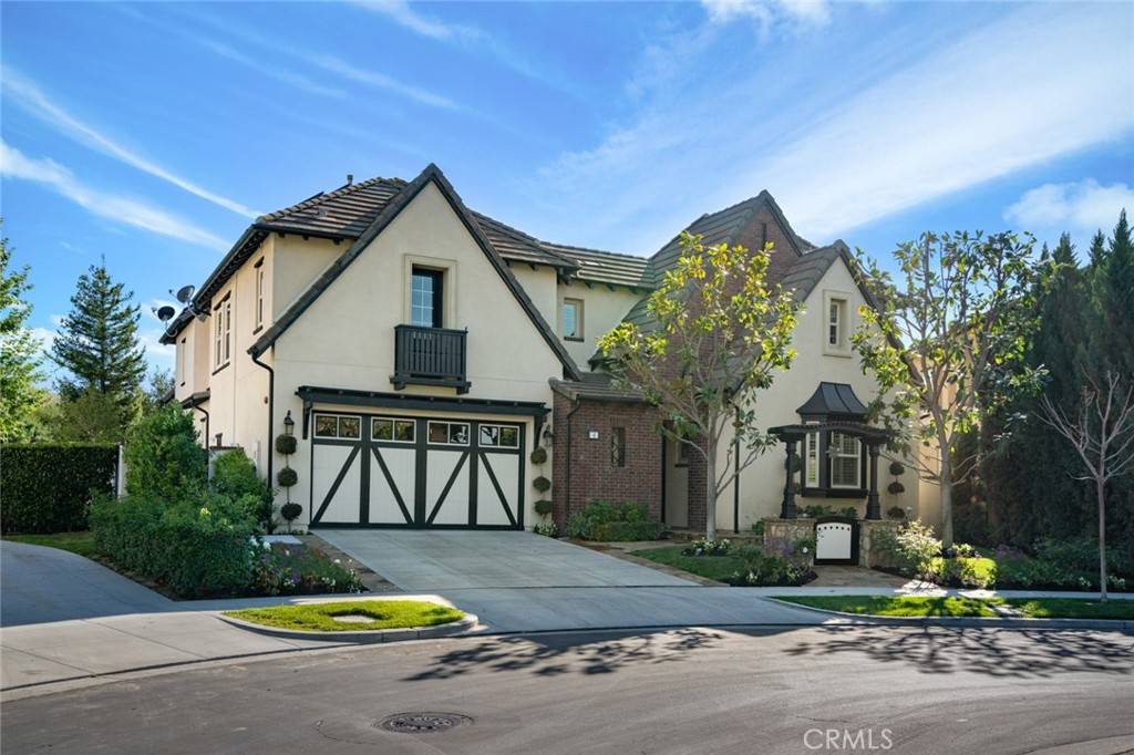 Ladera Ranch, CA 92694,4 David ST