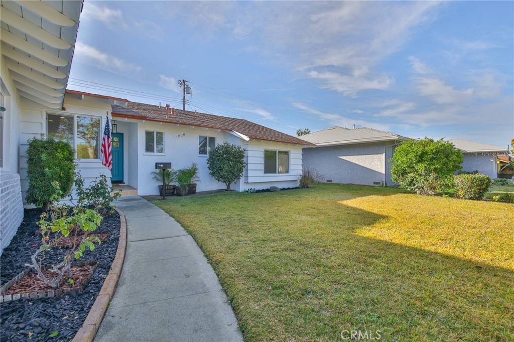 Brea, CA 92821,1028 Pecan ST