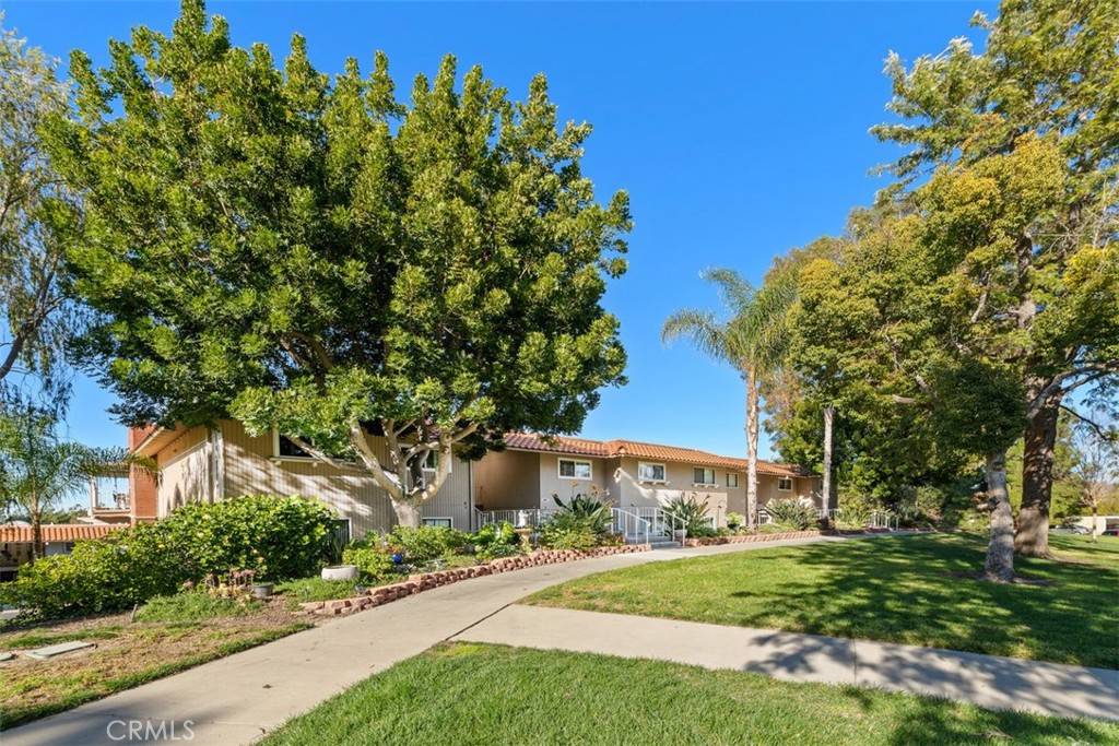 Laguna Woods, CA 92637,881 Via Mendoza #O