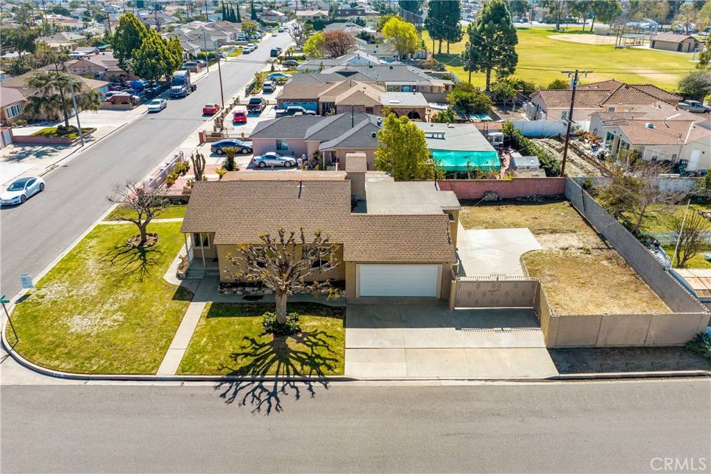 Westminster, CA 92683,9132 Mcclure AVE