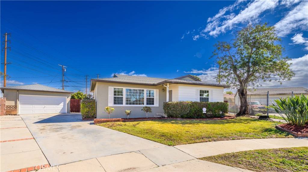 Buena Park, CA 90620,6107 La Canada CIR