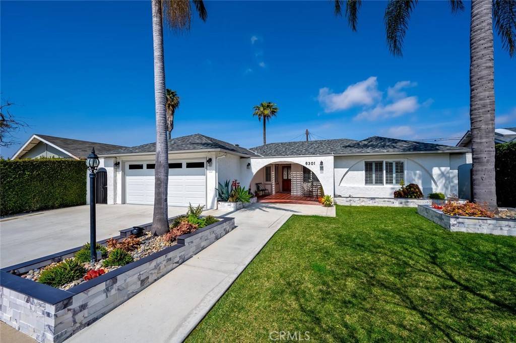 Huntington Beach, CA 92647,6301 Winslow DR