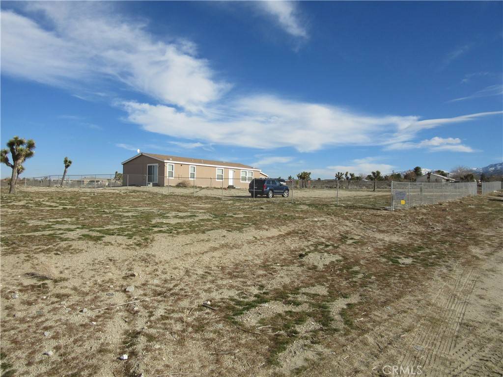 Pinon Hills, CA 92372,1627 Sierra RD