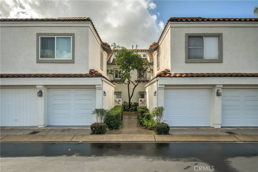 Rancho Santa Margarita, CA 92688,10 Via Garceta