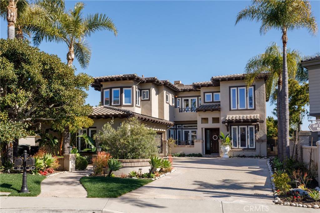 Laguna Niguel, CA 92677,33 Gray Stone WAY