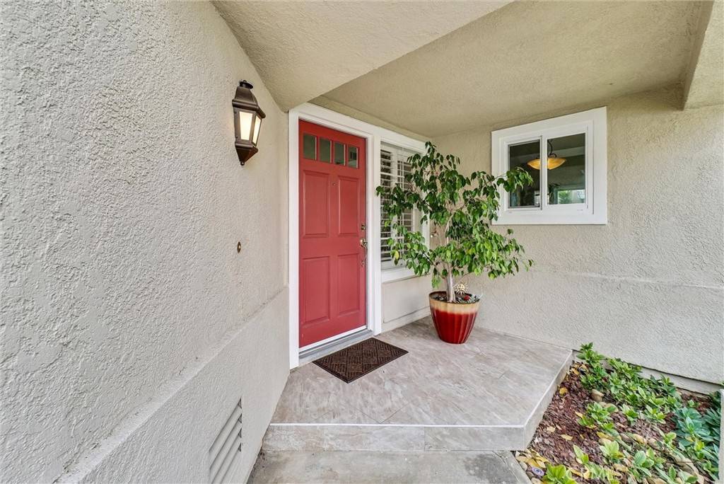 Aliso Viejo, CA 92656,54 Giotto