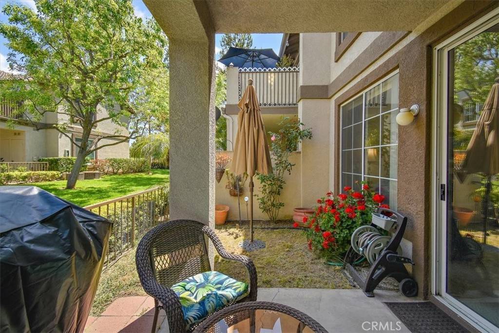 Lake Forest, CA 92610,207 CHAUMONT CIR