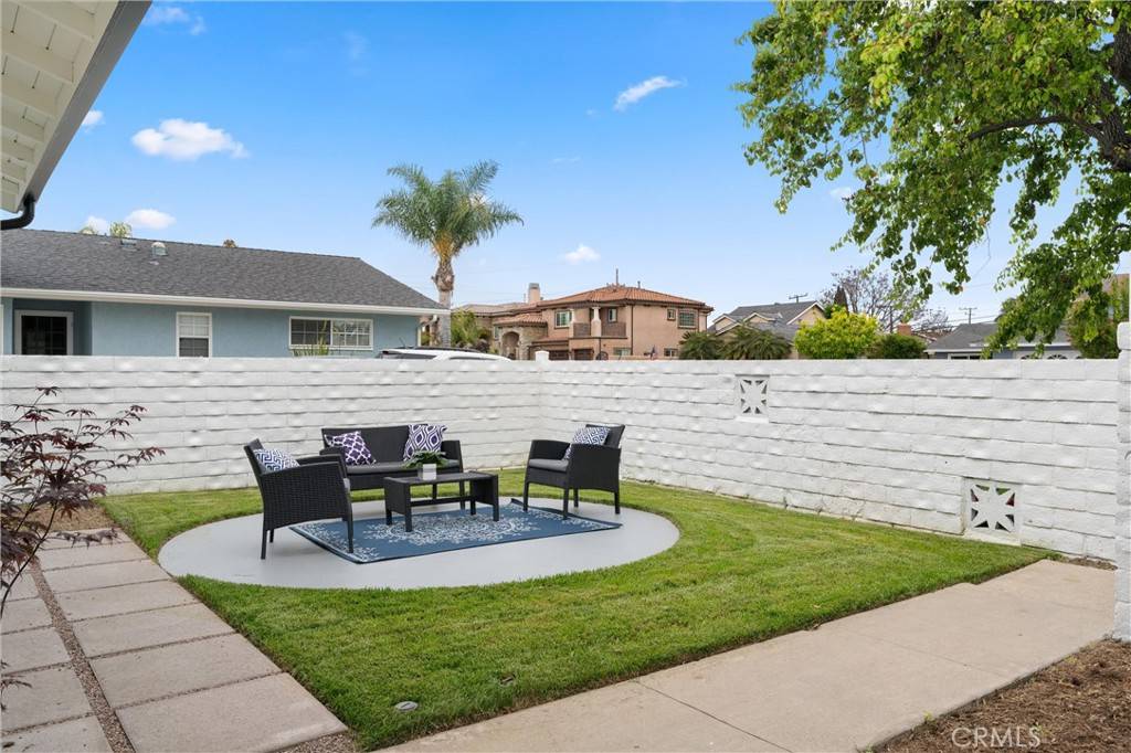 Fountain Valley, CA 92708,16797 Olive