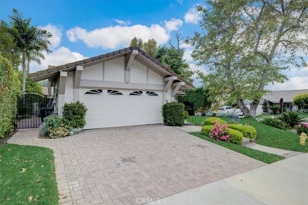 San Dimas, CA 91773,954 Avenida Loma