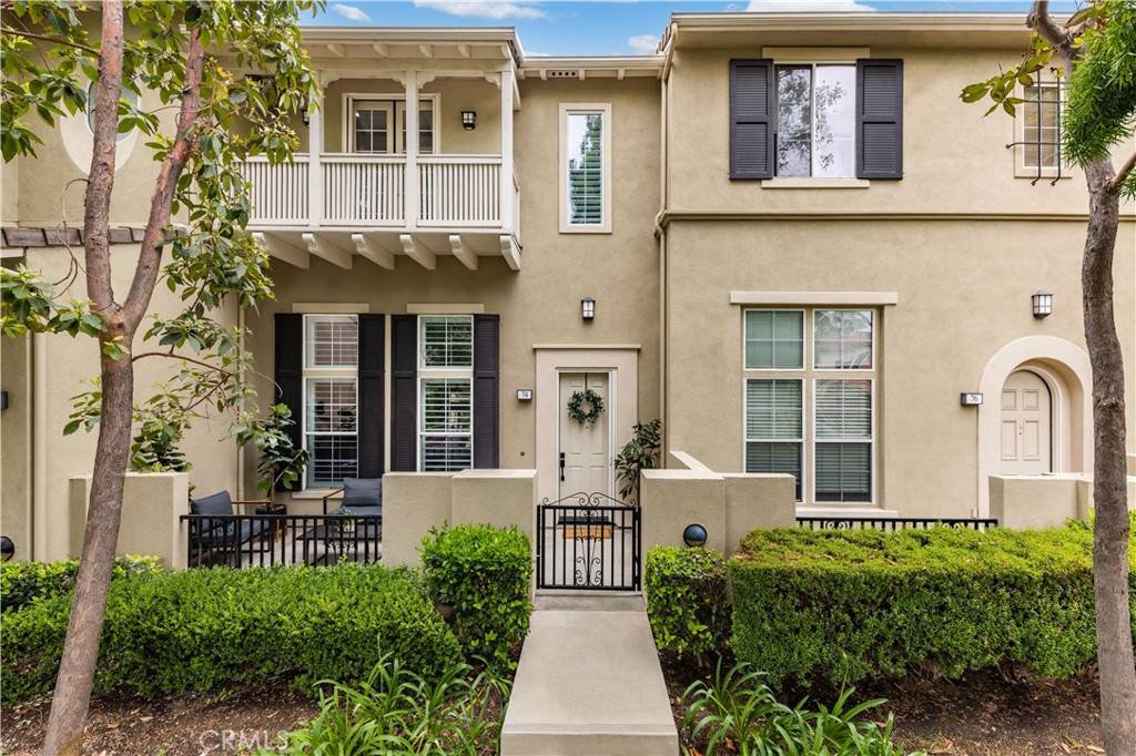 Irvine, CA 92602,74 Modesto