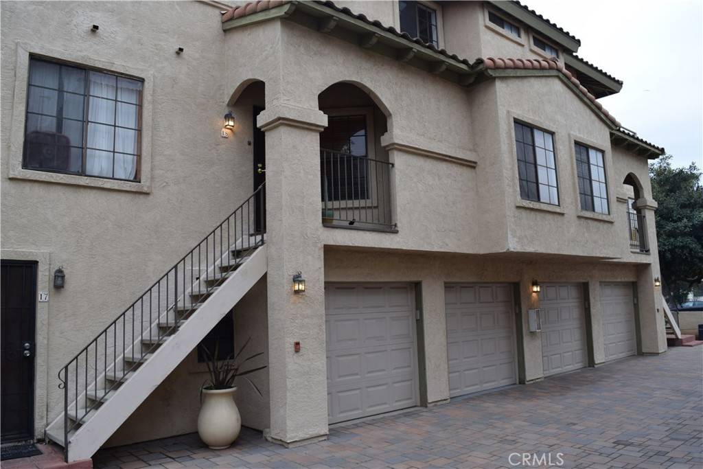 Chula Vista, CA 91910,575 E ST #18