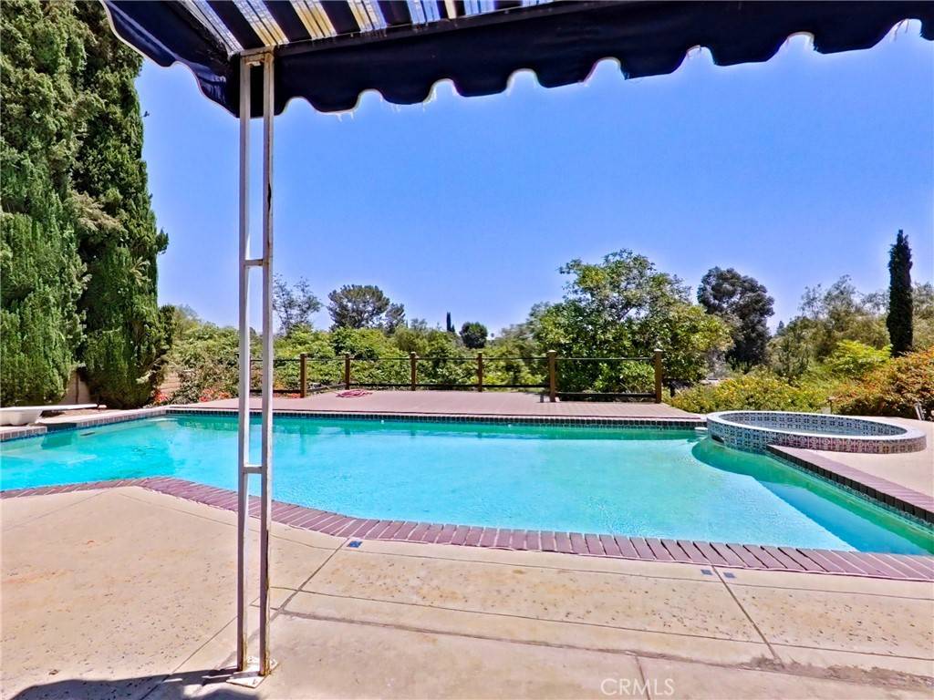 Yorba Linda, CA 92886,5580 Via Arboleda
