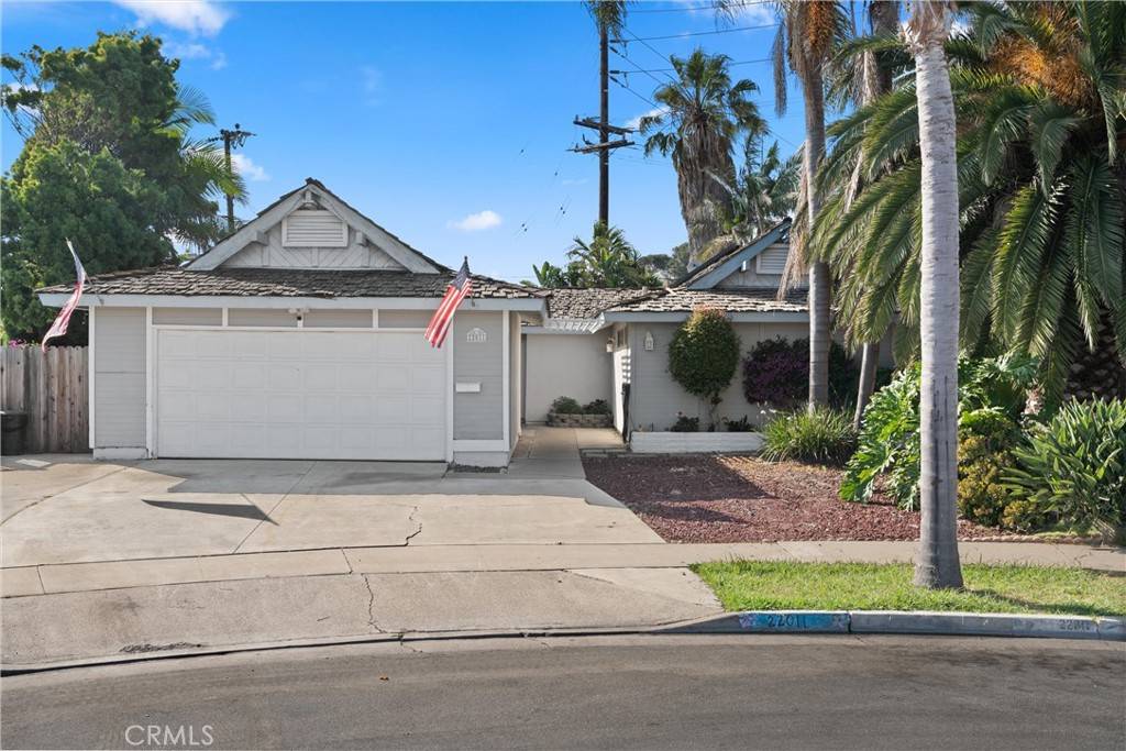 Huntington Beach, CA 92646,22011 Hula CIR