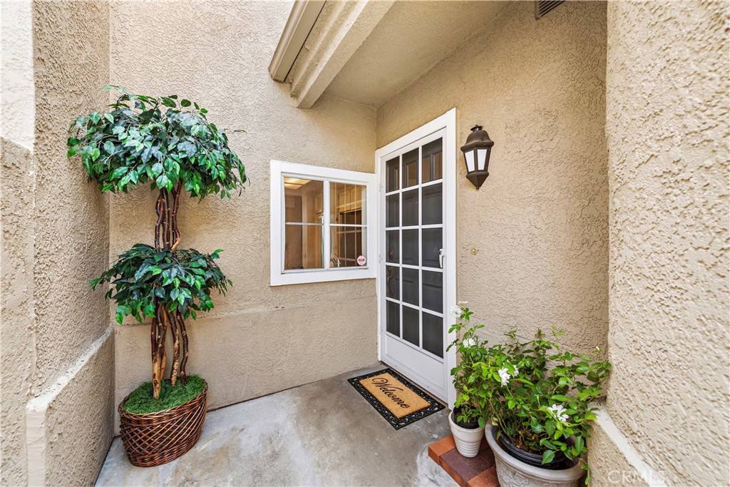 Aliso Viejo, CA 92656,50 Donatello