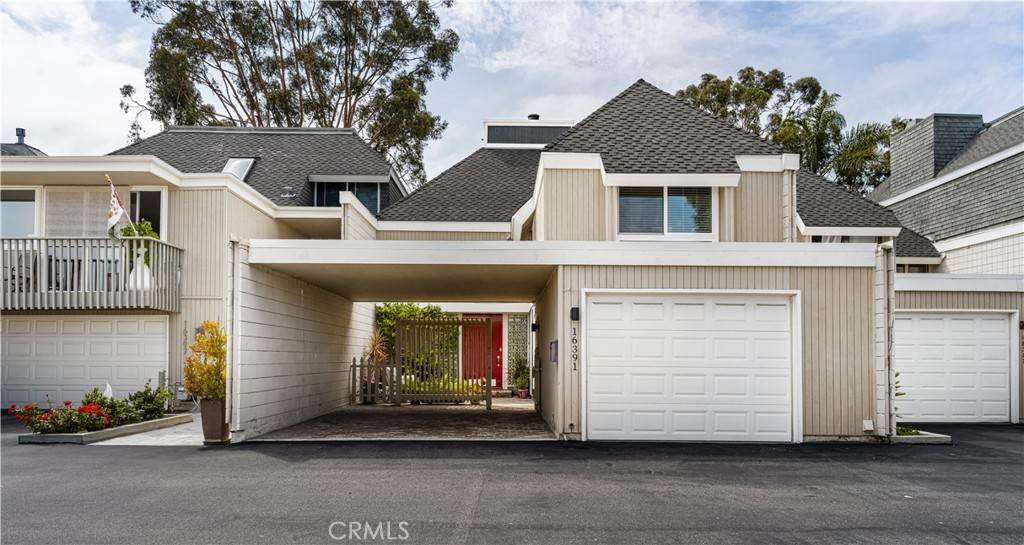 Huntington Beach, CA 92649,16391 Forest Hills LN