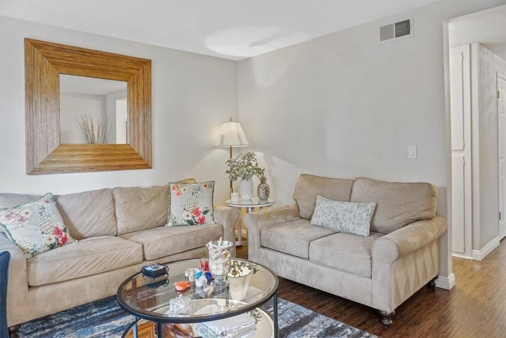 Huntington Beach, CA 92646,8396 Goldsport CIR
