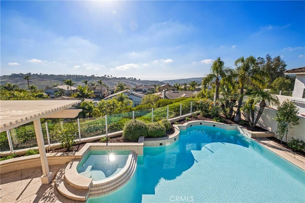 Laguna Niguel, CA 92677,10 Salermo