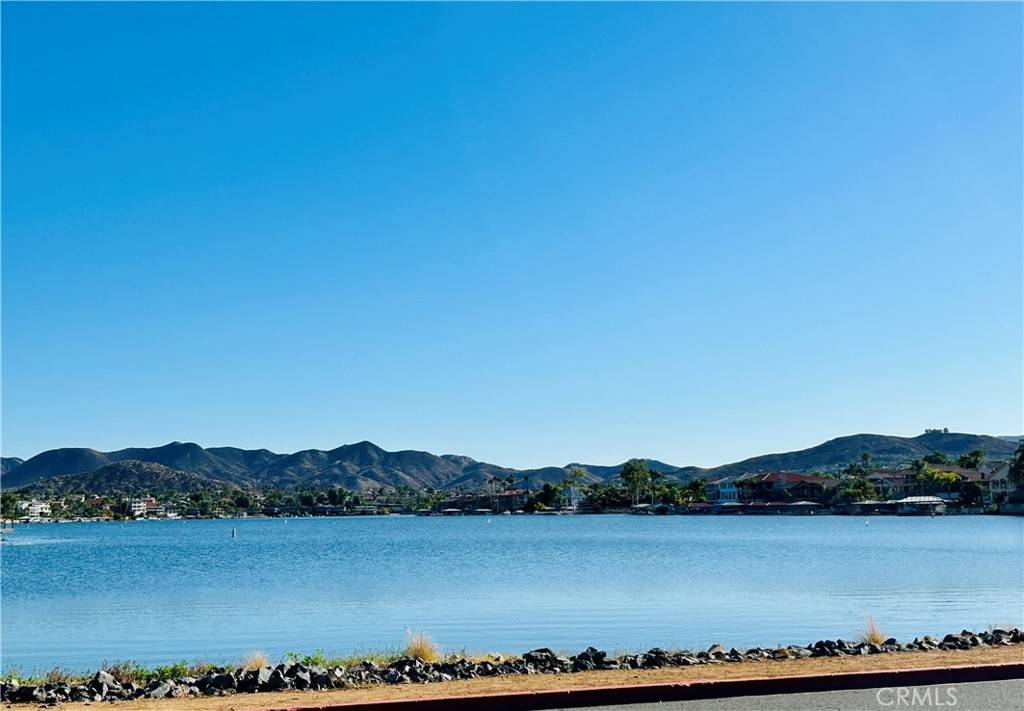 Canyon Lake, CA 92587,22630 Buttercup PL