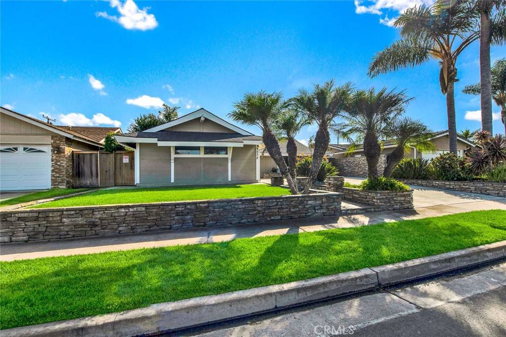 Fountain Valley, CA 92708,9572 Robin Avenue