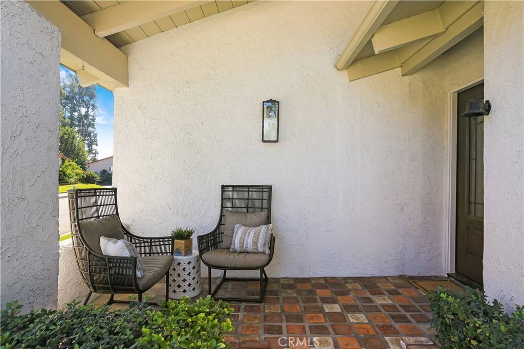 Mission Viejo, CA 92692,23691 Via Benavente