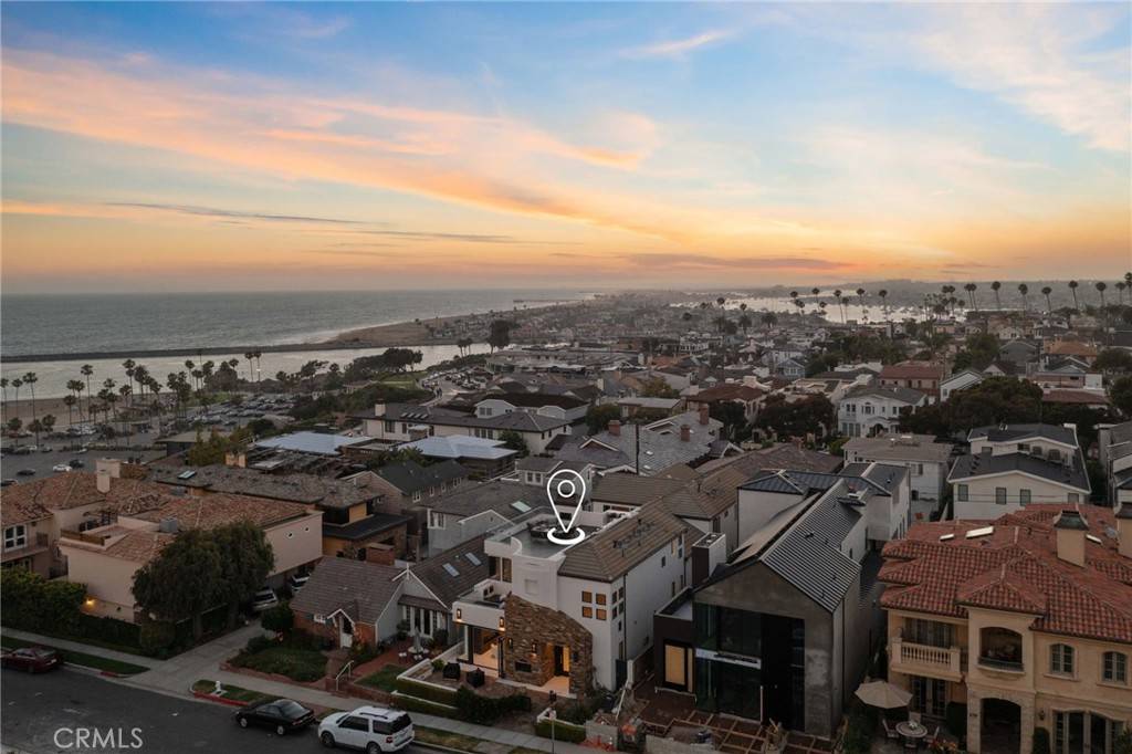 Corona Del Mar, CA 92625,215 Larkspur AVE