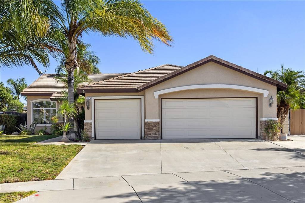 Corona, CA 92882,3575 Ambrose CIR