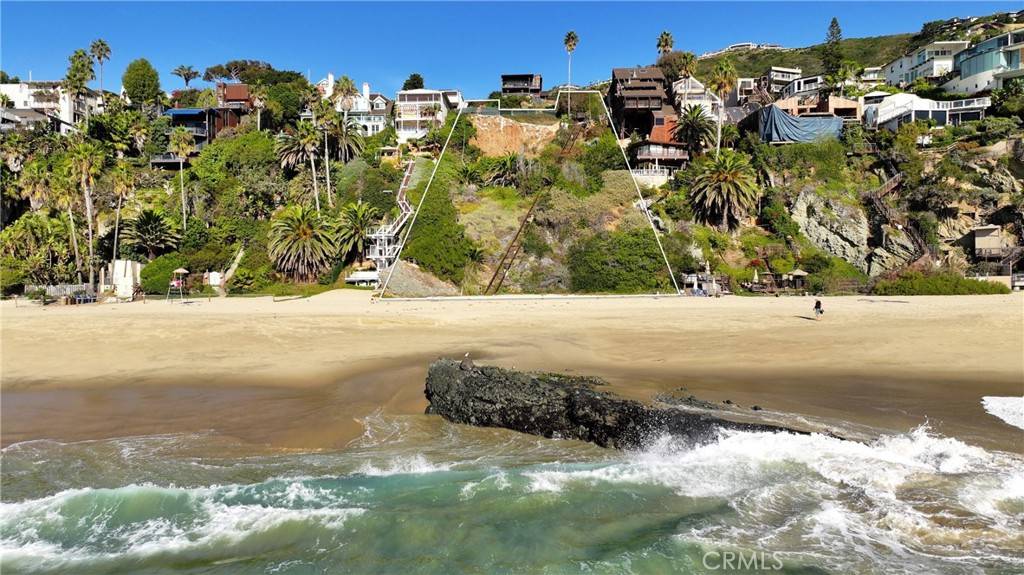 Laguna Beach, CA 92651,31987 Coast HWY