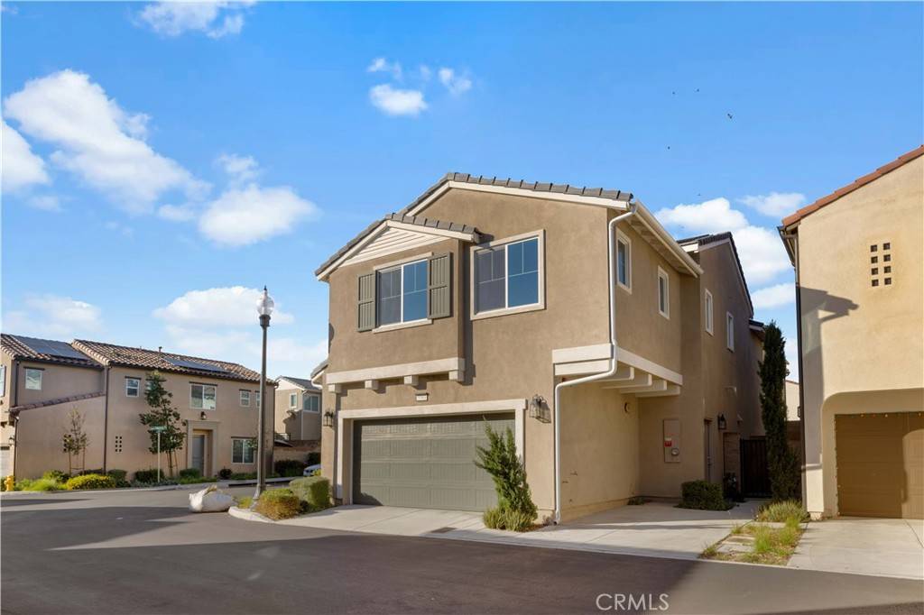 Fontana, CA 92336,5593 Siracusa WAY