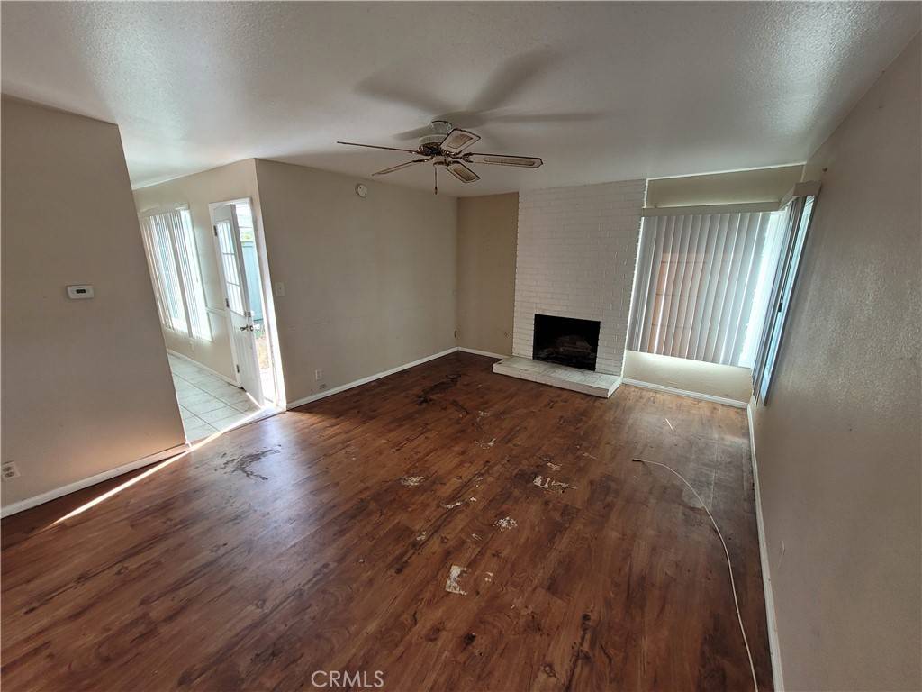 Costa Mesa, CA 92627,1845 Anaheim AVE #6C